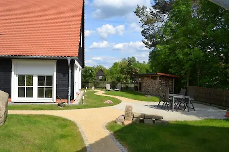 Bild in der Bildergallerie zu Unsere Ferienwohnungen direkt am Ehrlichthof in Rietschen